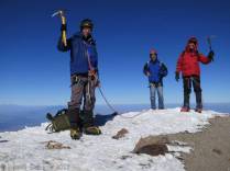 Com o Gera e o Piotr no alto da maior montanha do México, o Pico Orizaba (foto de Mexico Extreme)